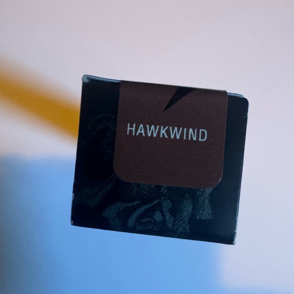 BNIB KVD “Hawkwind” after she sold- before new formula everlasting lip matte - Picture 4 of 6